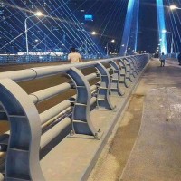 防撞護(hù)欄
