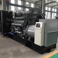 發電機