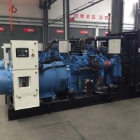 發電機